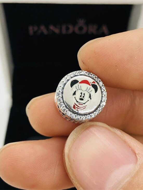 Pandora Jewelry - ✨🔥Pandora Happy Holly Days Minnie Charm